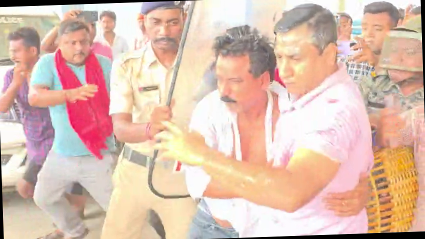 TMC Youth Leader Arrested Over Extortion and Corruption Charges, Attacked with Eggs by Angry Mob Outside Court