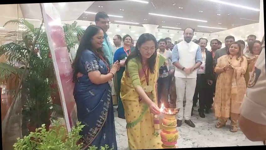 ৰাজনৈতিক মেৰপাকৰ অন্ত: মুকলি হ’ল পেট্ৰাপোল থানাৰ নতুন ভৱন, দুবছৰ পূৰ্বে উদ্বোধন কৰিছিল অমিত শ্বাহে