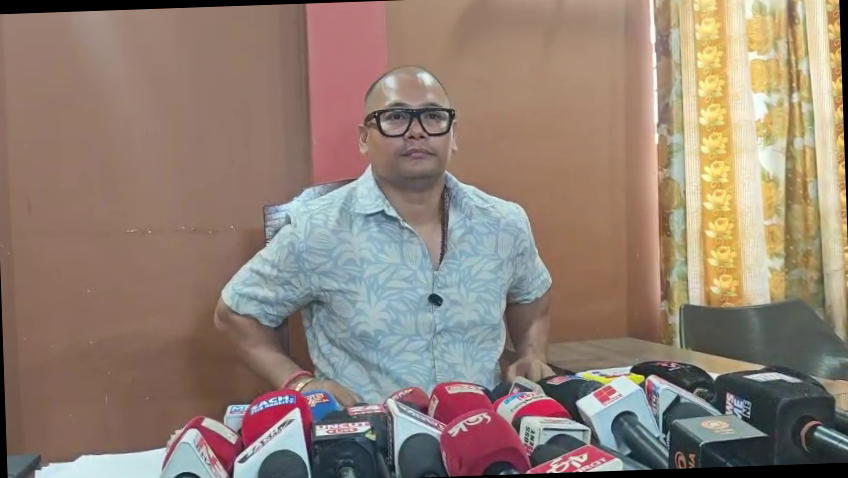 <h3>शिवसागर में अखिल ताई अहोम छात्र संघ की प्रेस कॉन्फ्रेंस</h3><p><br></p>
